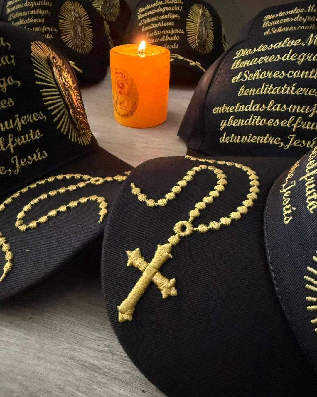 Gorra Virgen Oracion (Edición Especial)